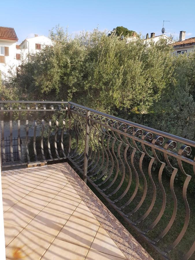 Apartment mit Balkon Poreč Kültér fotó
