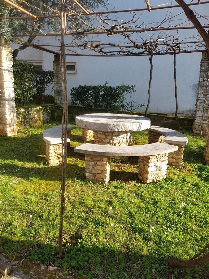 Apartment mit Balkon Poreč Kültér fotó